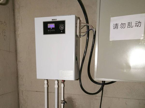家用采暖爐安裝實(shí)例2.jpg